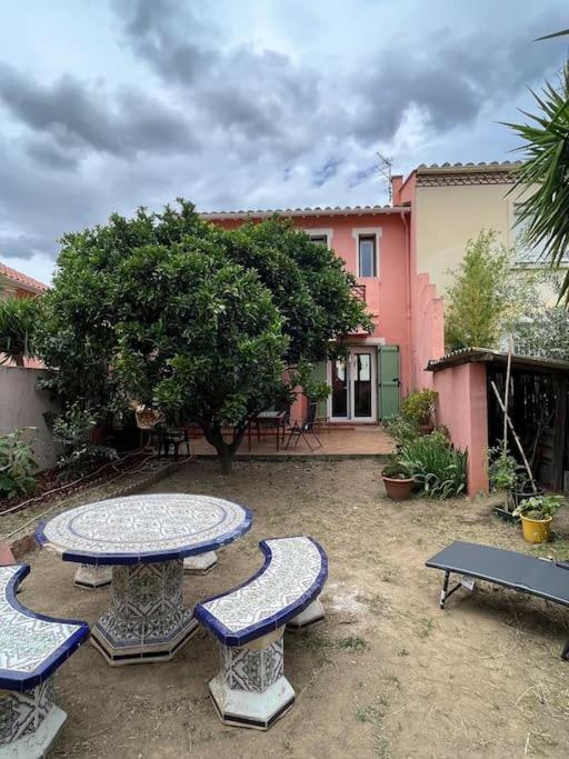 Maison De Village Vintage Avec Grand Jardin เอลน์ ภายนอก รูปภาพ